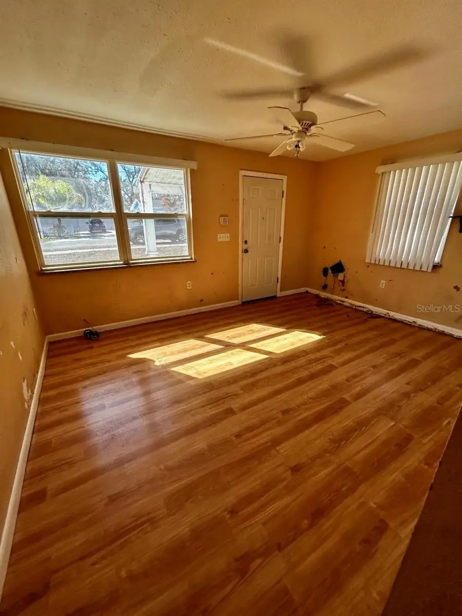 413 Magnolia Avenue, Seffner, FL 33584 - #2