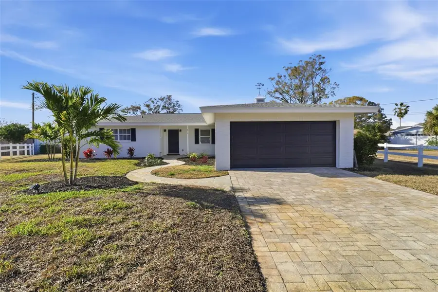 5919 35th Avenue N, Saint Petersburg, FL 33710 - #2