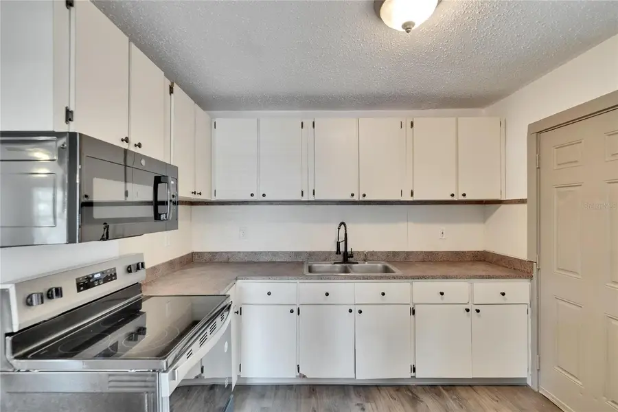 1920 E Chelsea Street, Tampa, FL 33610 - #2