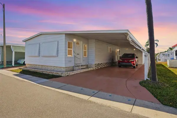 82209 F Street N #209, PINELLAS PARK, FL 33781