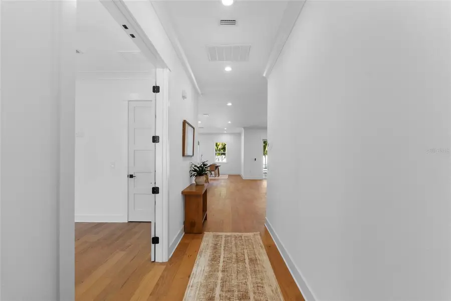 3904 Greenwood Drive, Tampa, FL 33611 - #2