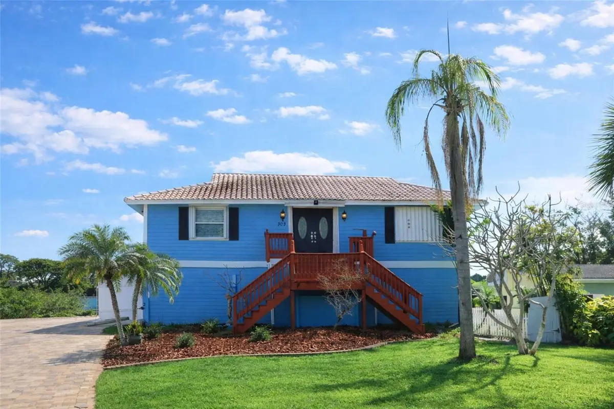 303 Lagoon Drive, Palm Harbor, FL 34683 - #1