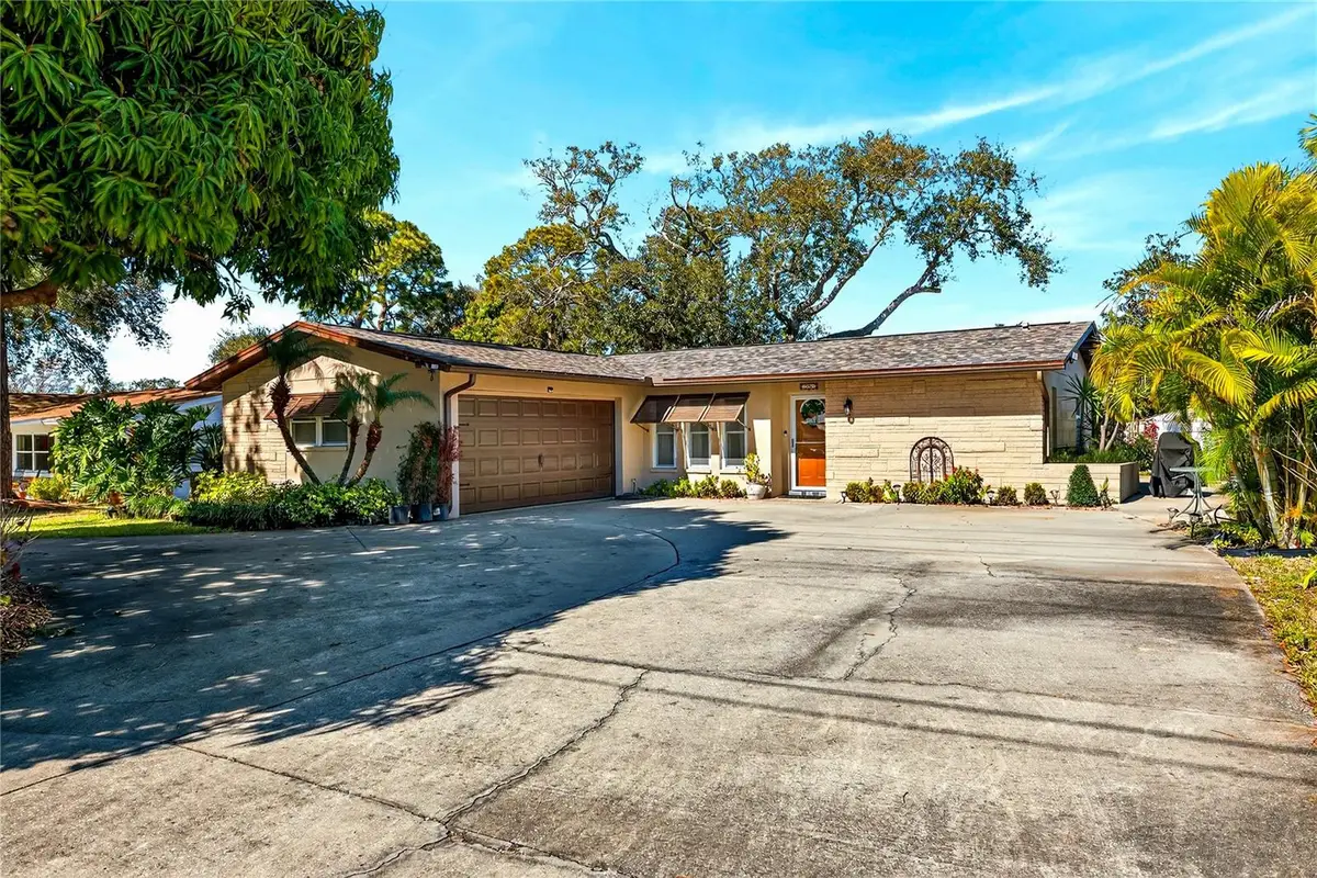 13961 86th Avenue, Seminole, FL 33776 - #1