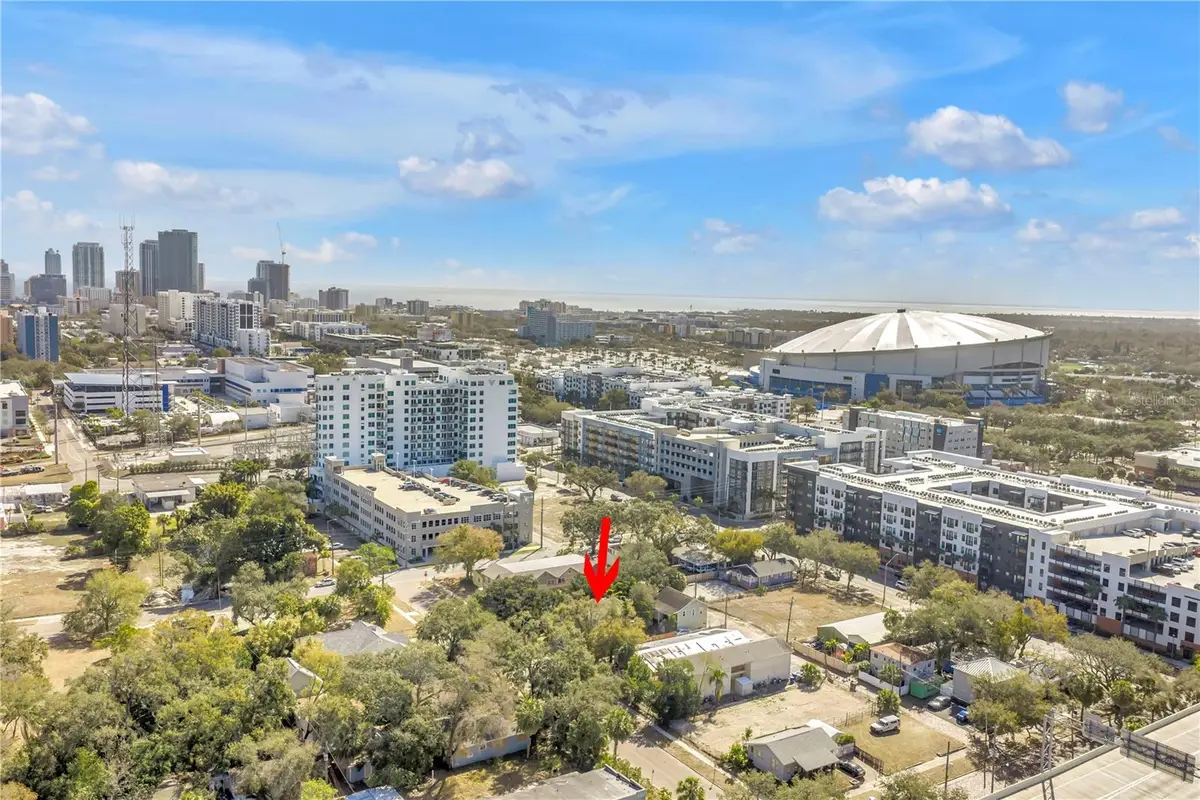 1726 2nd Avenue N, Saint Petersburg, FL 33713 - #1