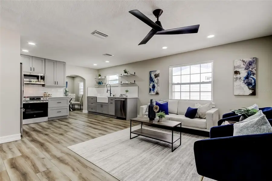 3720 36th Avenue N, Saint Petersburg, FL 33713 - #2