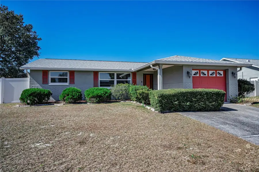 4415 Royal Oak Lane, New Port Richey, FL 34653 - #3