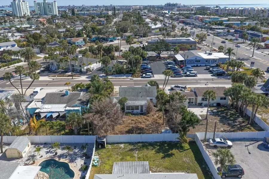 429 70th Avenue, Saint Pete Beach, FL 33706 - #2