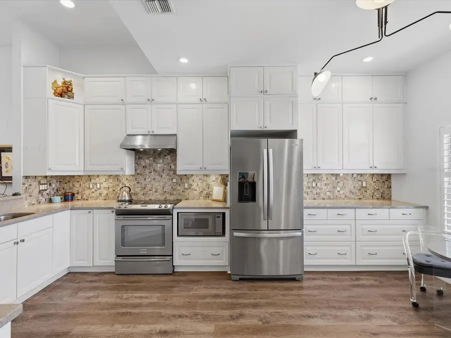 884 Michele Circle, Dunedin, FL 34698 - #3