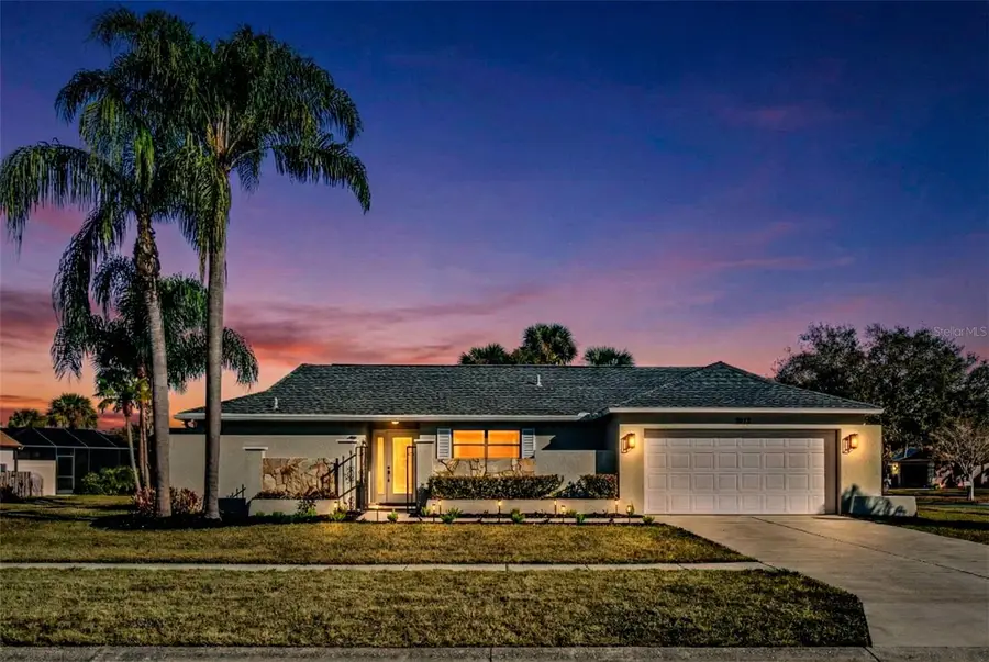 3872 Kingston Boulevard, Sarasota, FL 34238 - #2