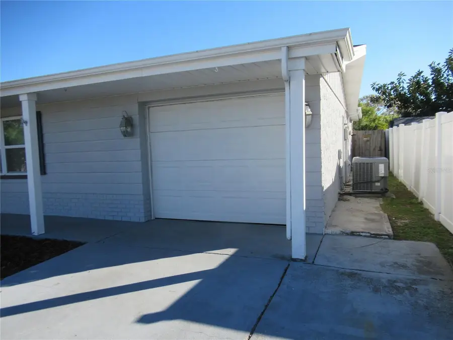 3110 Rock Valley Dr, Holiday, FL 34691 - #3