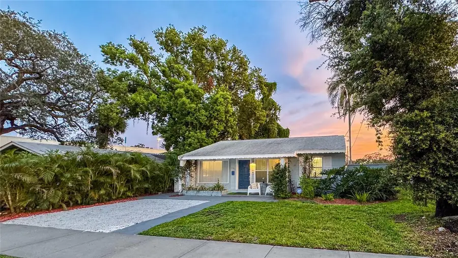 609 E Louisiana Avenue, Tampa, FL 33603 - #2