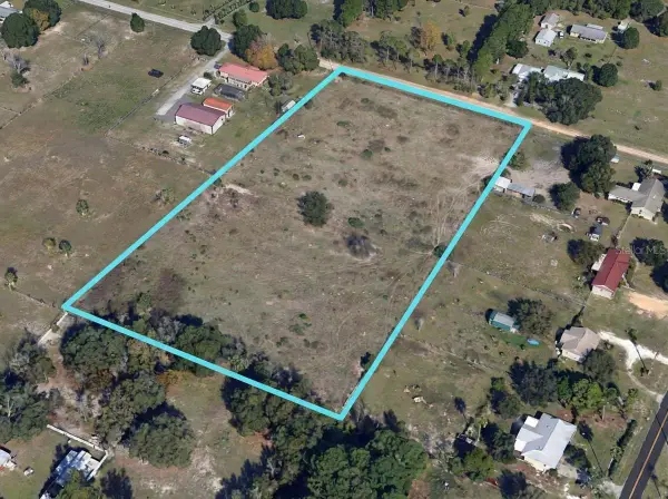 3910 Rix Road, LADY LAKE, FL 32159