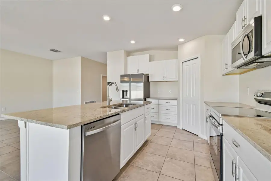 15709 Demory Point Place, Sun City Center, FL 33573 - #3