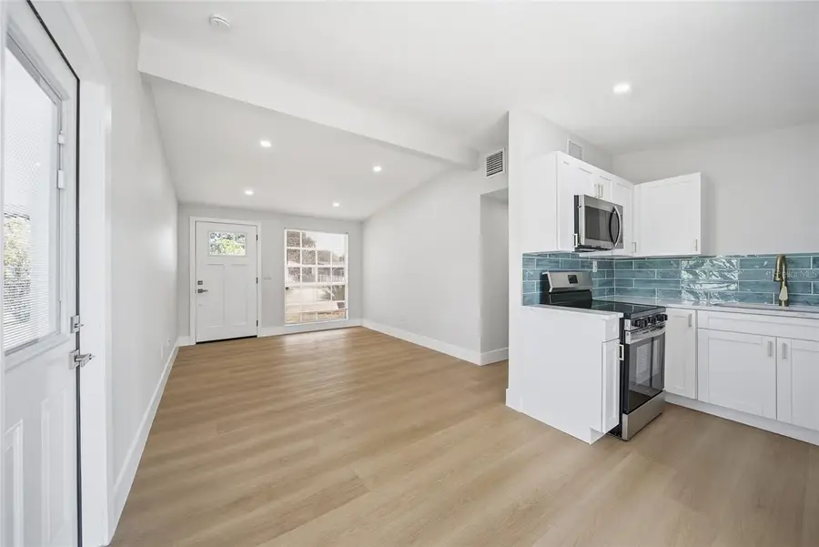 5021 S 87th Street, Tampa, FL 33619 - #3