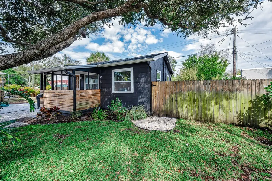 4917 Oxford Avenue N, Saint Petersburg, FL 33710 - #2