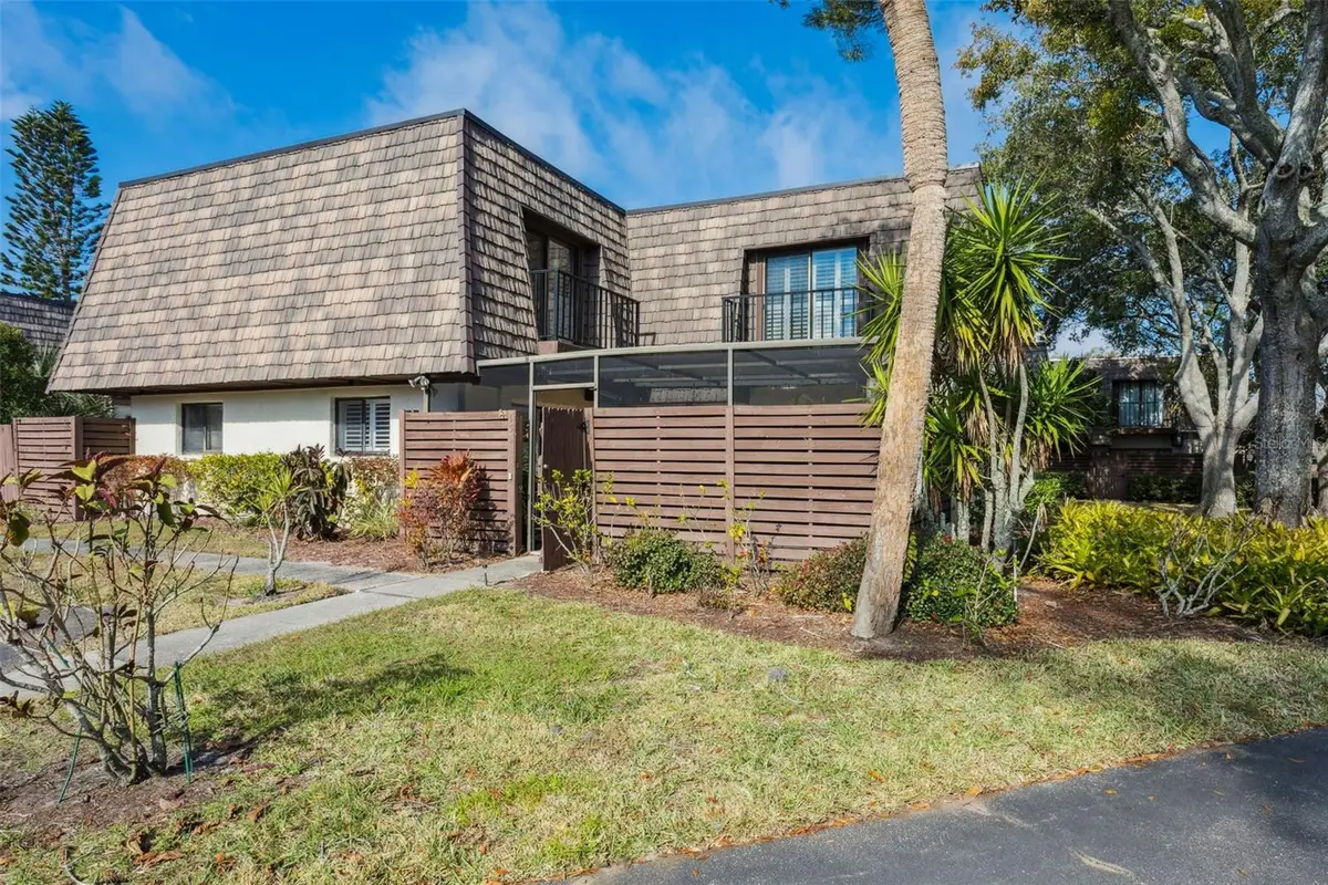 15338 E Pond Woods Drive #15338, Tampa, FL 33618 - #1