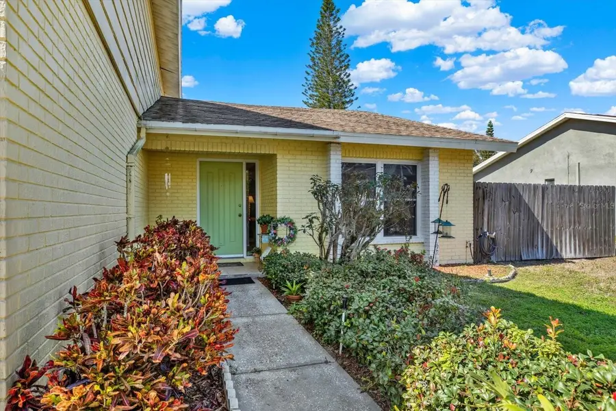 2594 Knoll Street E, Palm Harbor, FL 34683 - #2