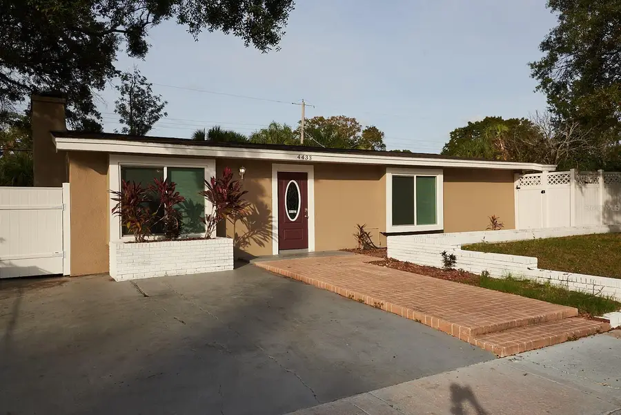 4433 W Oklahoma Avenue, Tampa, FL 33616 - #2