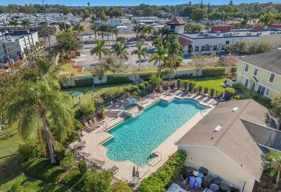 5176 6th Street N, Saint Petersburg, FL 33703 - #3