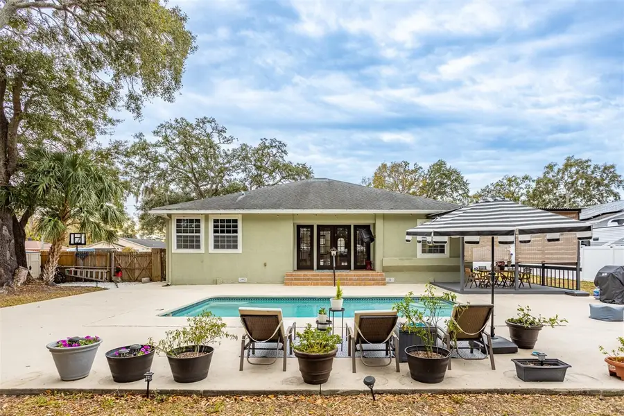 1905 W Burke Street, Tampa, FL 33604 - #2