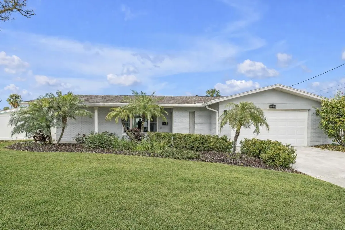 4000 14th Street Ne, Saint Petersburg, FL 33703 - #1