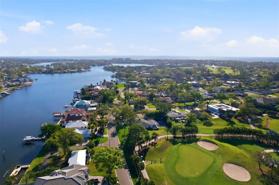 3391 Walnut Street Ne, Saint Petersburg, FL 33704 - #3