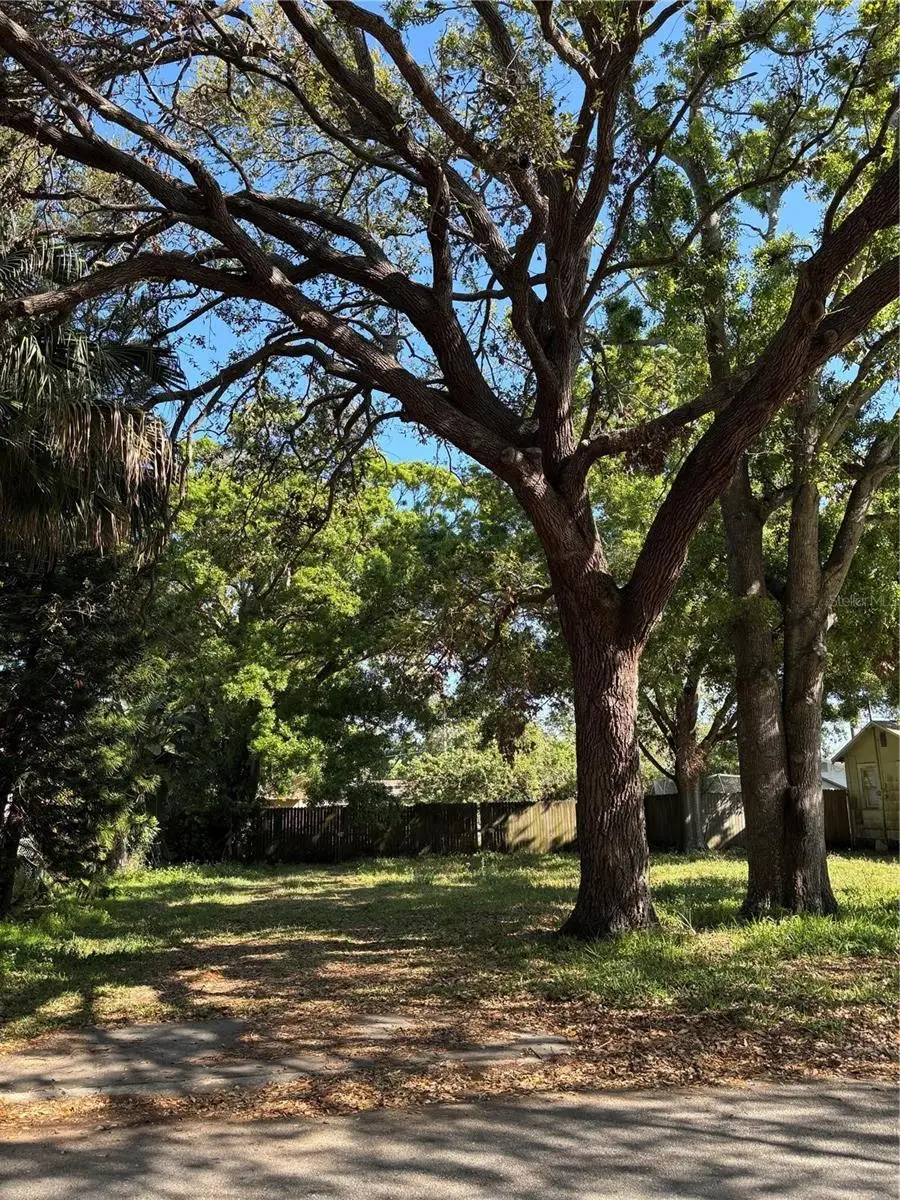 2671 61st Avenue N, Saint Petersburg, FL 33714 - #1