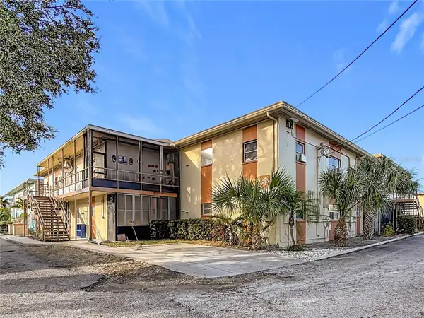 5396 4th Street N #105, ST PETERSBURG, FL 33703