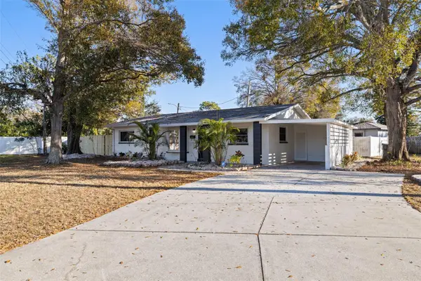 5533 Atlantic Avenue N, ST PETERSBURG, FL 33703