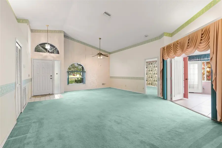 5245 Venice Way Ne, Saint Petersburg, FL 33703 - #2