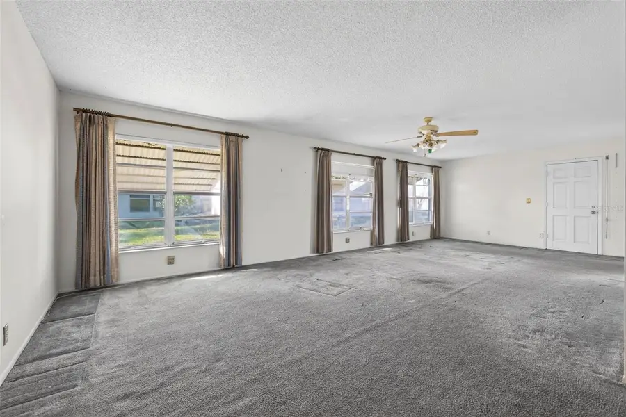 9124 39th Lane N #5, Pinellas Park, FL 33782 - #2