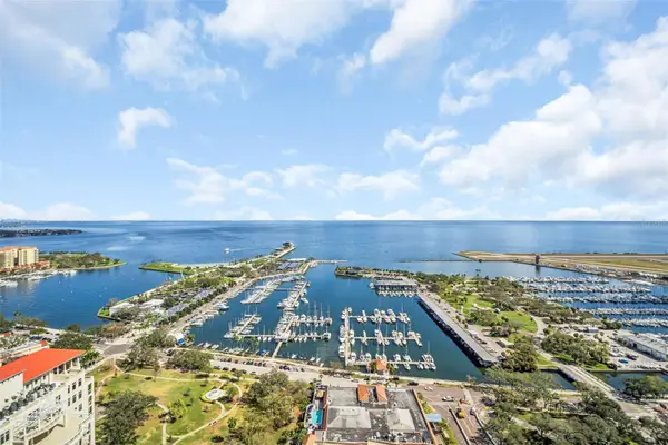 100 1st Avenue N #3404, ST PETERSBURG, FL 33701