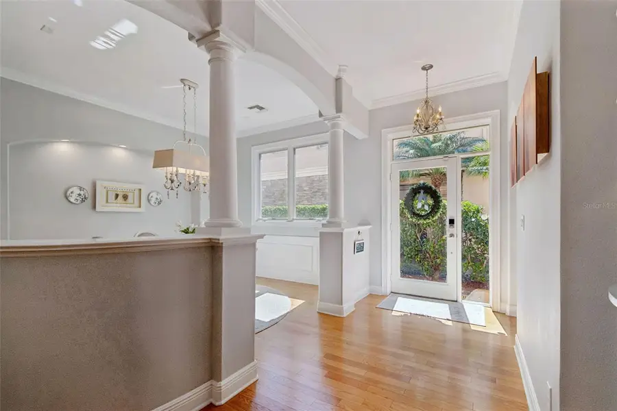 610 Saxony Boulevard, Saint Petersburg, FL 33716 - #3