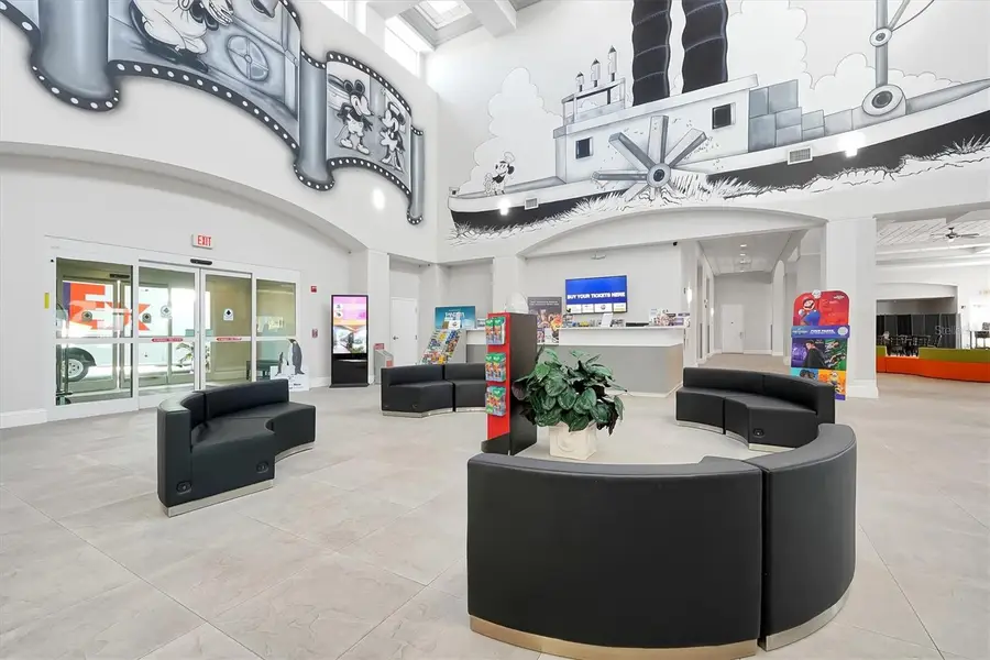 8303 Palm Parkway #211, Orlando, FL 32836 - #3