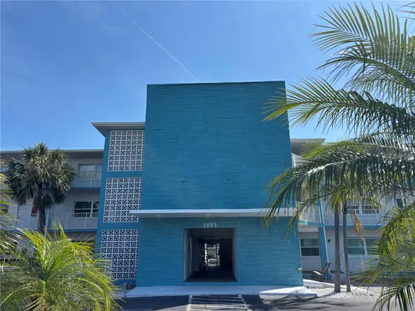 1893 Shore Drive S #114, SOUTH PASADENA, FL 33707