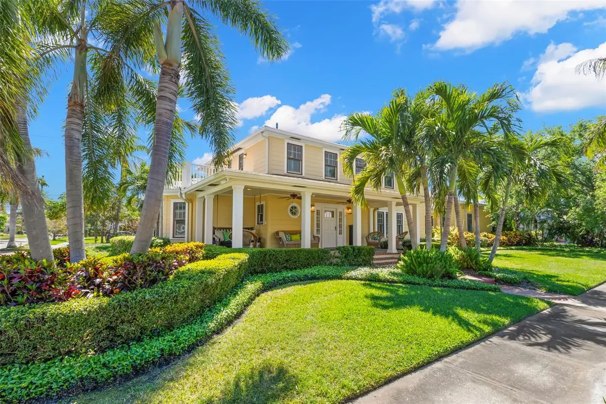 556 21st Avenue Ne, Saint Petersburg, FL 33704 - #1