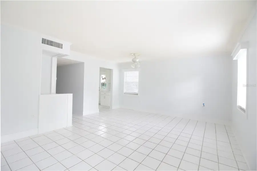 6960 A Sunset Drive S #1C, Saint Petersburg, FL 33707 - #3