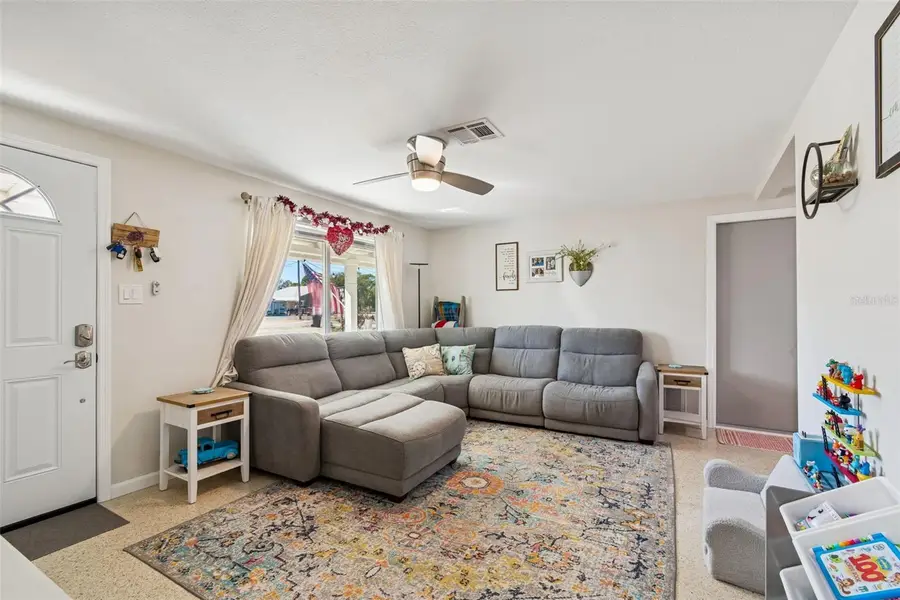 5945 62nd Avenue N, Pinellas Park, FL 33781 - #3