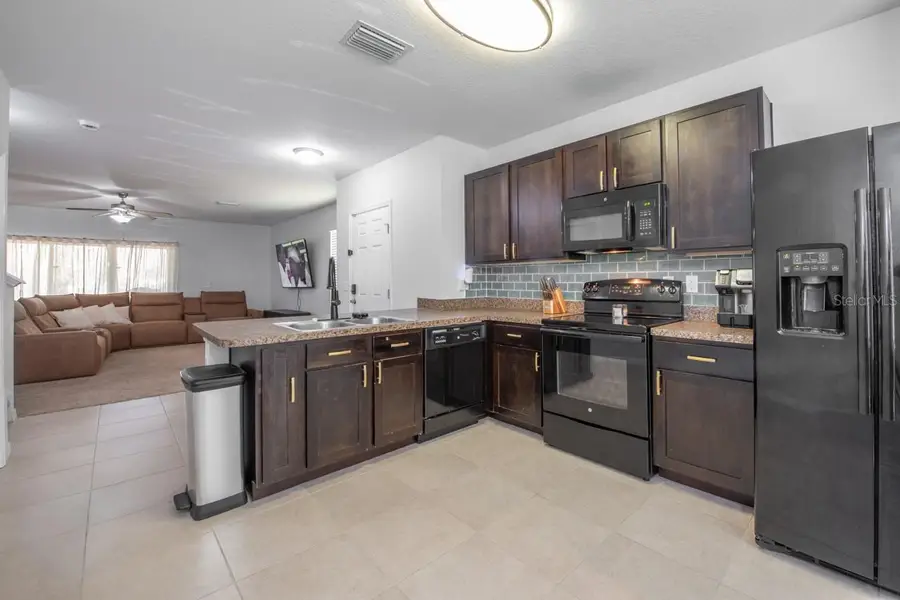 9712 Hound Chase Drive, Gibsonton, FL 33534 - #2