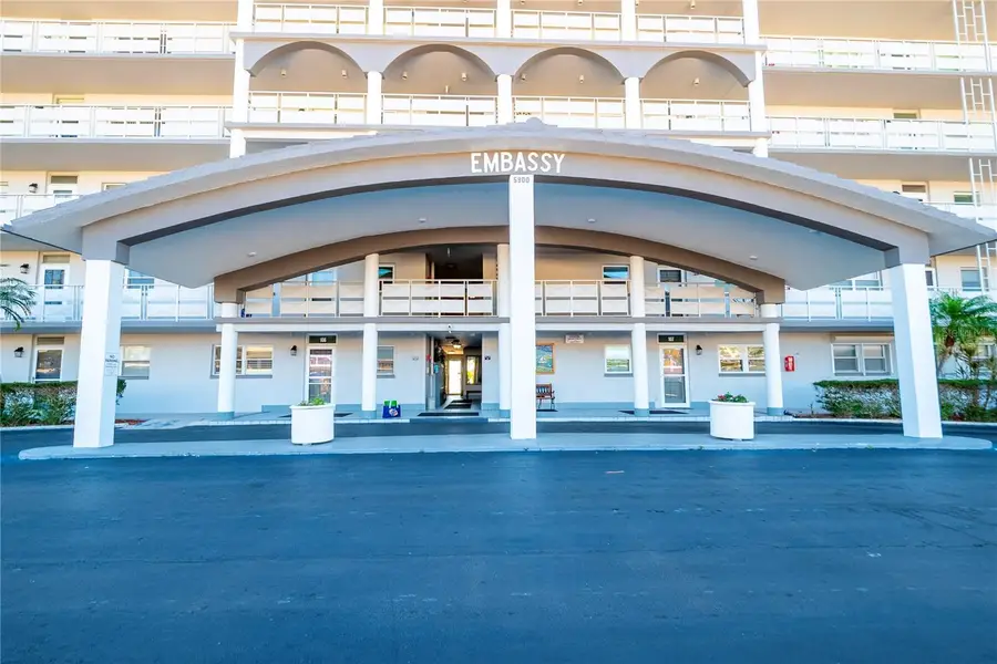 5900 Shore Boulevard S #709, Gulfport, FL 33707 - #2