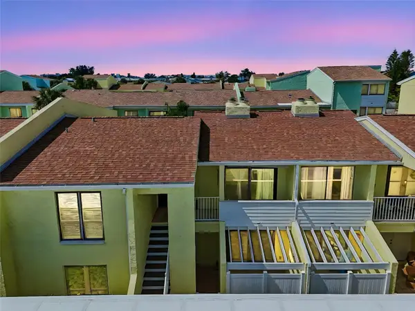 1 Windrush Boulevard #23, INDIAN ROCKS BEACH, FL 33785