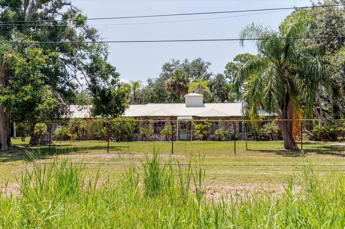 12115 S Us Hwy 41, Gibsonton, FL 33534 - #1