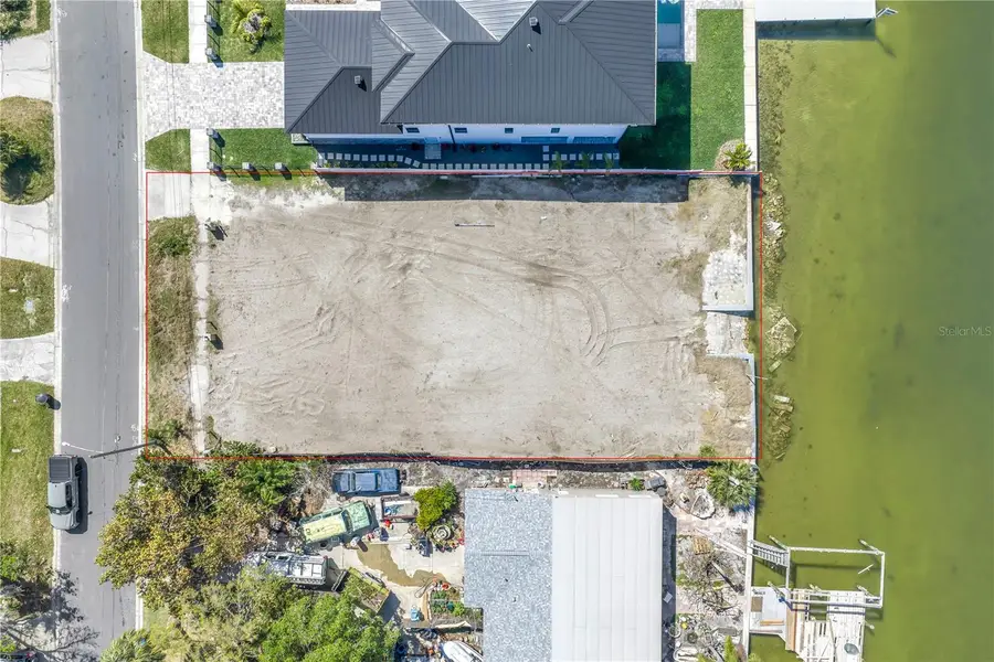 2129 Bayou Grande Boulevard Ne, Saint Petersburg, FL 33703 - #2