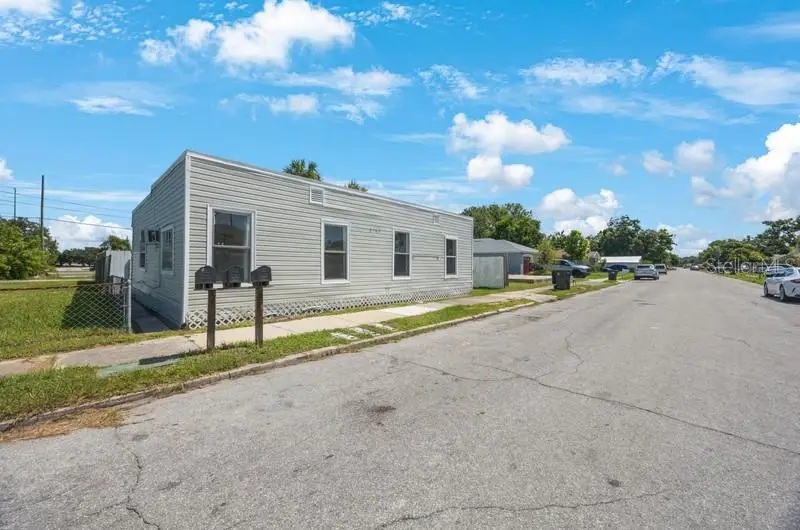 2753 53rd Avenue N, Saint Petersburg, FL 33714 - #2