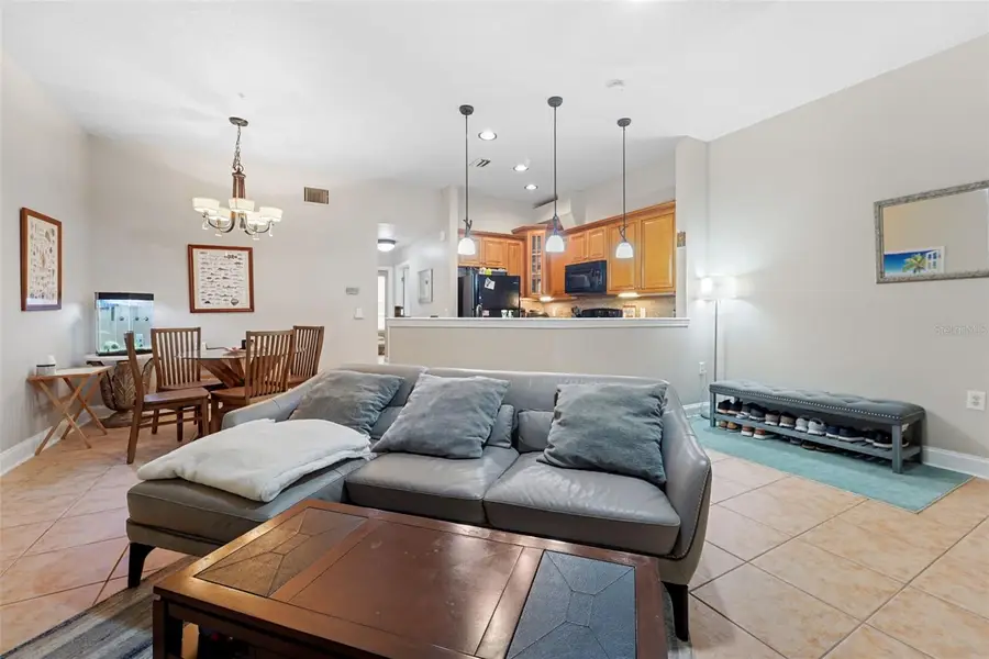 701 Mirror Lake Drive N #120, Saint Petersburg, FL 33701 - #3