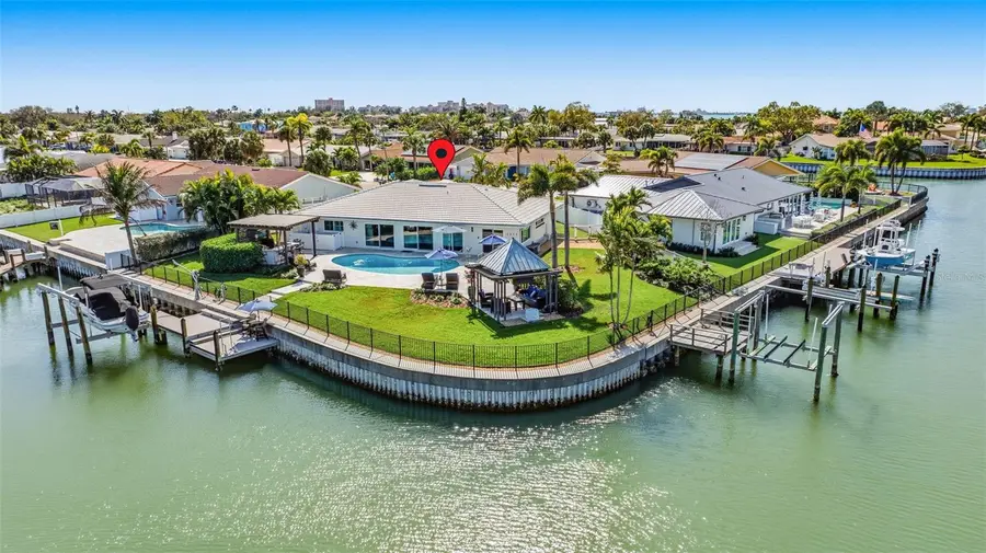 4310 40th Street S, Saint Petersburg, FL 33711 - #2