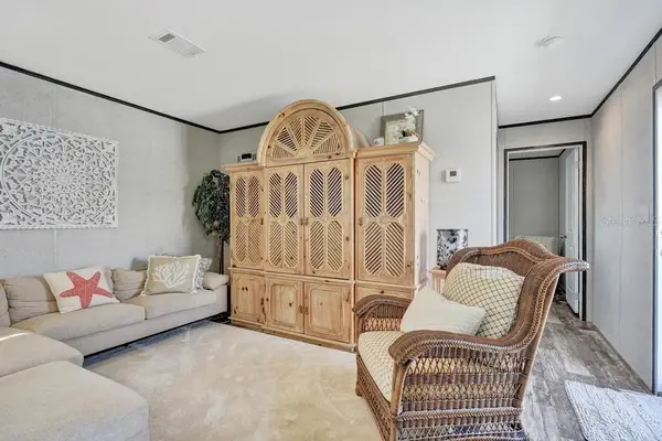 315 NE Cardinal Ne #L15, JENSEN BEACH, FL 34957