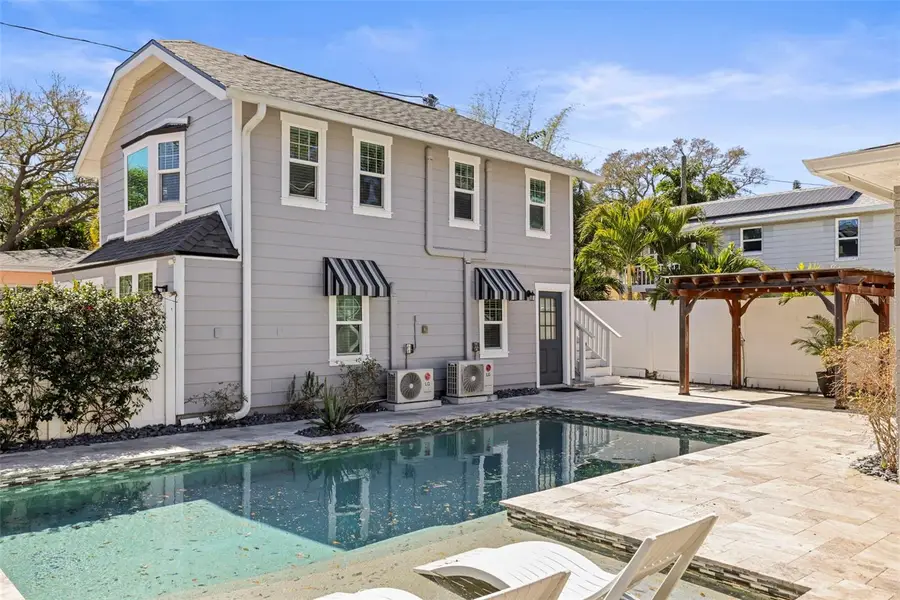 800 18th Avenue N, Saint Petersburg, FL 33704 - #2