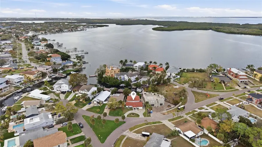 1801 Bayou Grande Boulevard Ne, Saint Petersburg, FL 33703 - #2