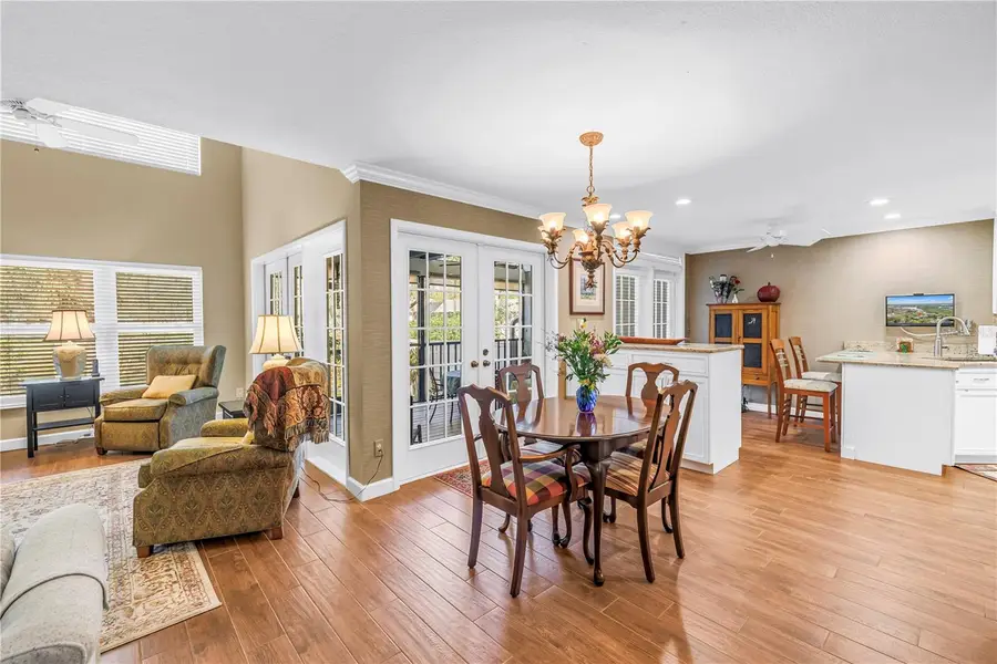 812 Amelia Court Ne, Saint Petersburg, FL 33702 - #2